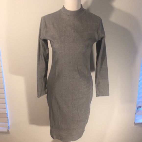 Long sleeve below the knee gray ribbed dress Small - Picture 2 of 5